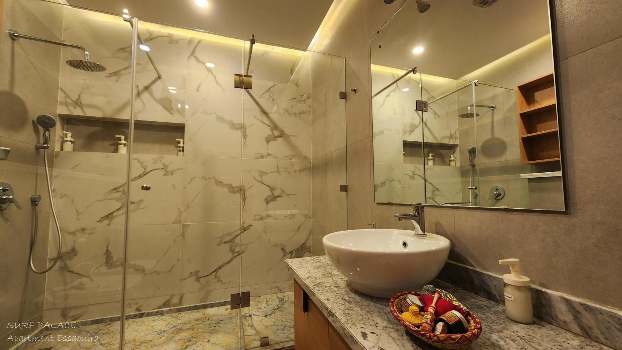 Surf Palace Beachfront Apartment 索维拉 外观 照片