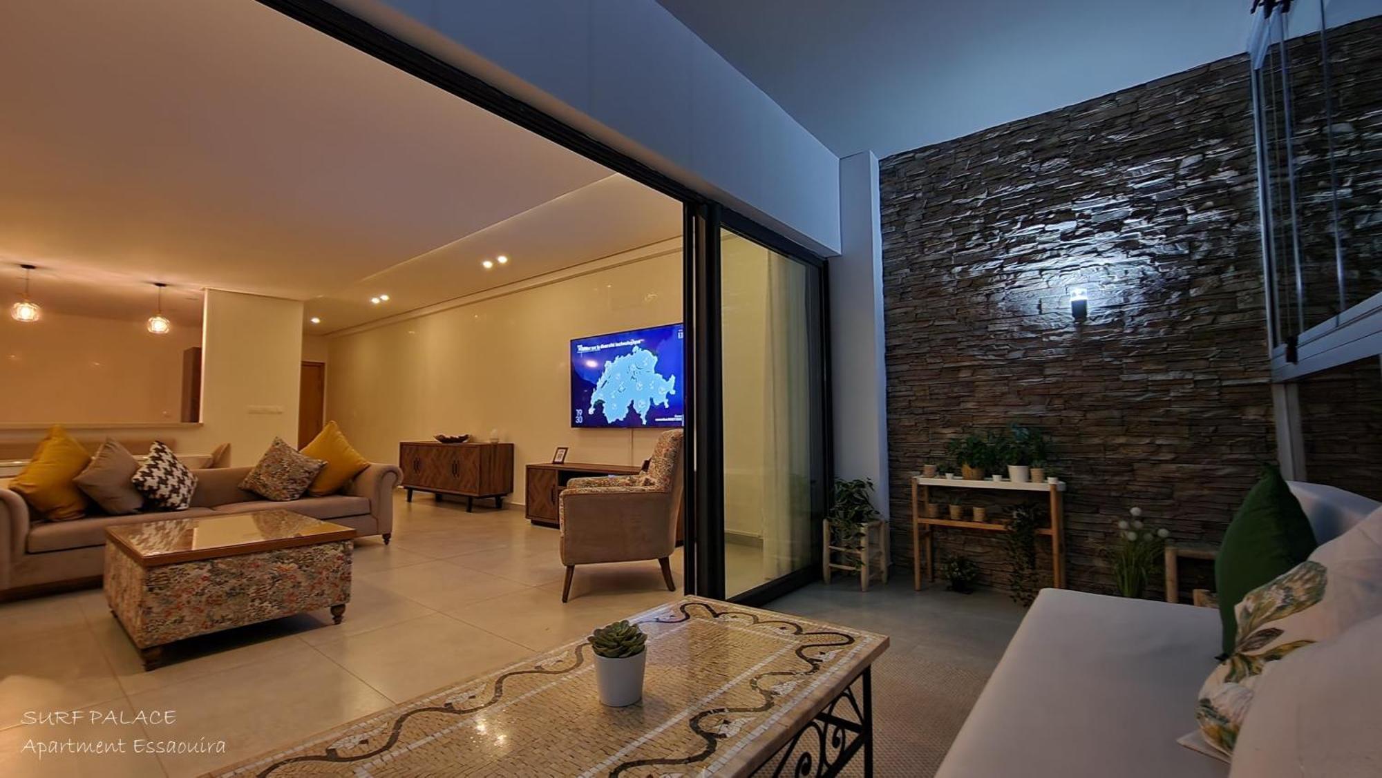 Surf Palace Beachfront Apartment 索维拉 外观 照片